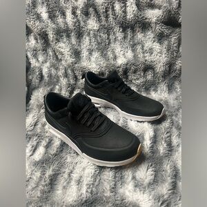 290: Womens Nike Air Max Thea PRM (Size: 6)